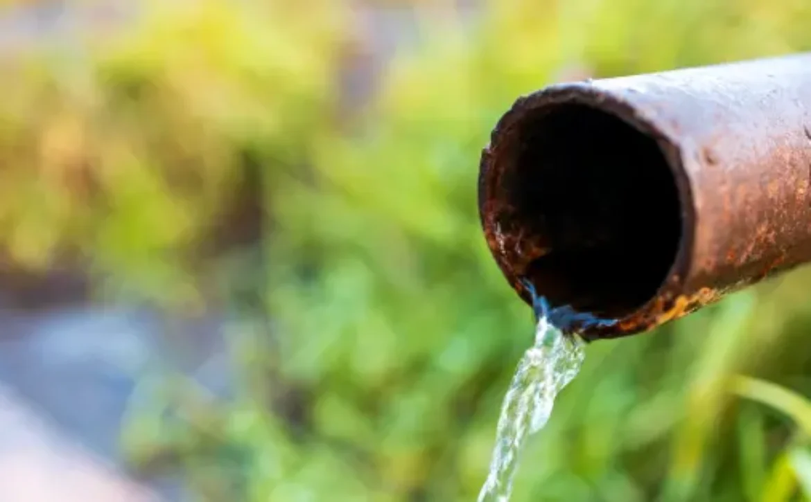 Lead pipe with water
