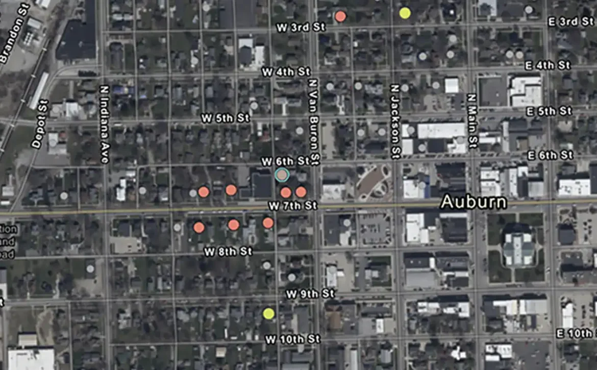 Auburn LSL Potholing Eligibility, an Application Built with ArcGIS Experience Builder